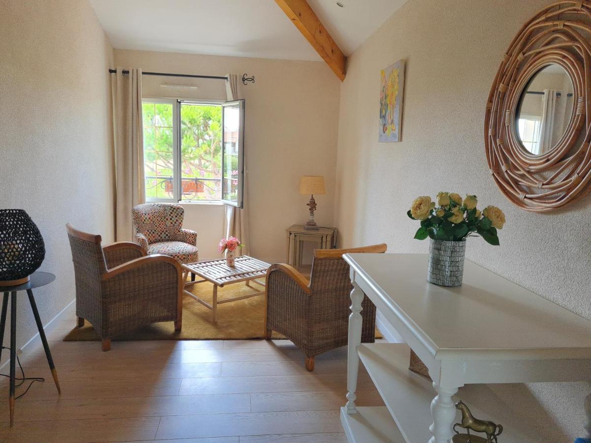 Liré Entre Loire Et Vignobles Bed & Breakfast エクステリア 写真